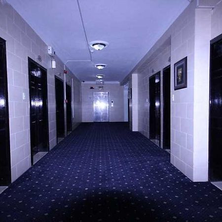 Majmoaa Chabk Algzira Llmkaolat Alaama Dammam Exterior photo