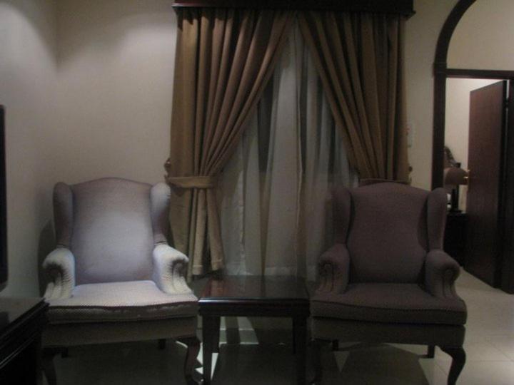 Majmoaa Chabk Algzira Llmkaolat Alaama Dammam Room photo