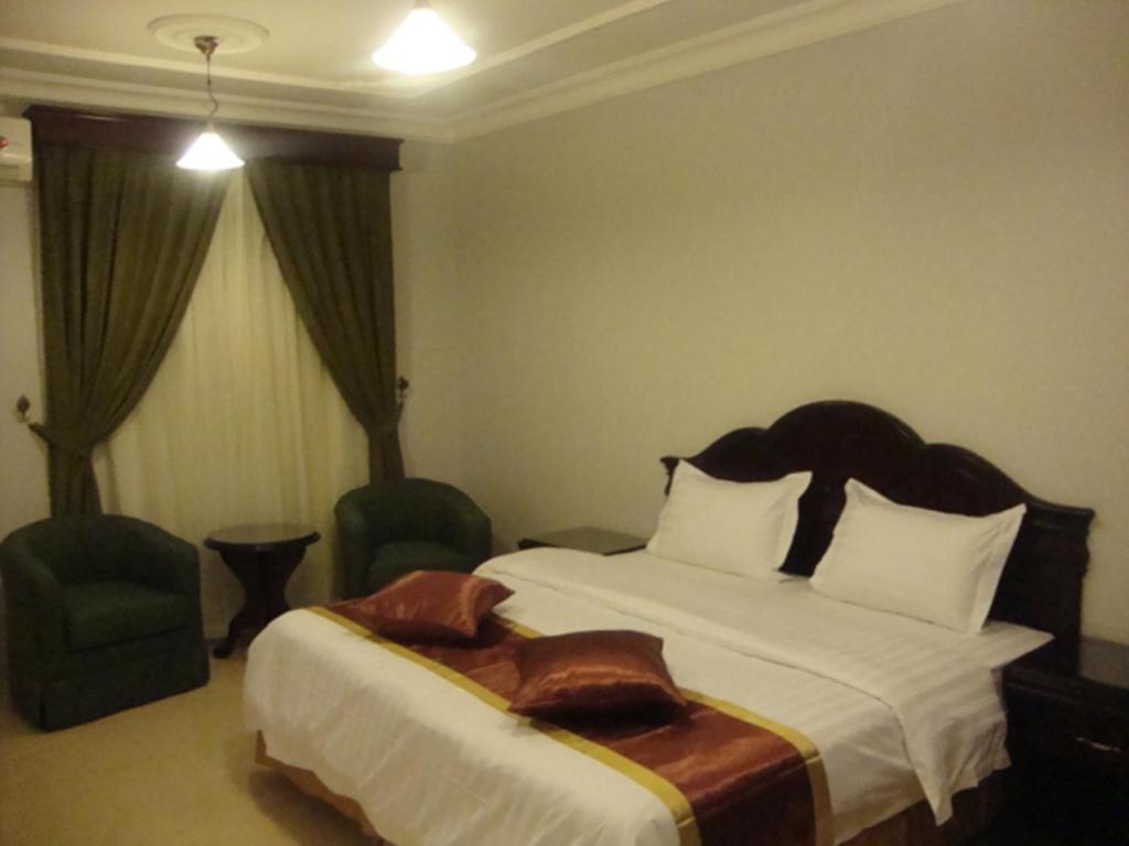 Majmoaa Chabk Algzira Llmkaolat Alaama Dammam Room photo