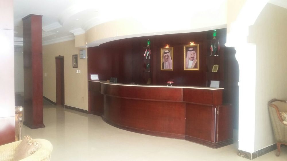 Majmoaa Chabk Algzira Llmkaolat Alaama Dammam Exterior photo